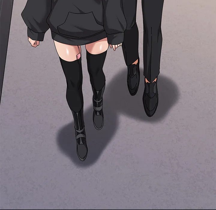 What’s wrong with this family? - Chapter 67 Page 113