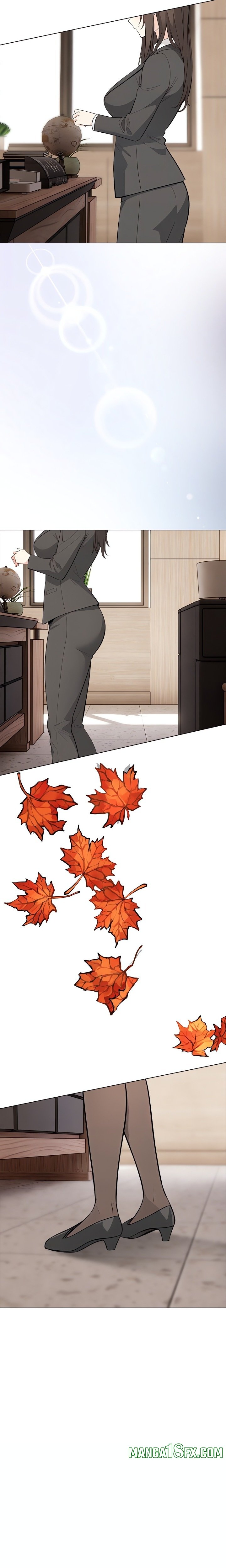 Locked With Her - Chapter 8 Page 17